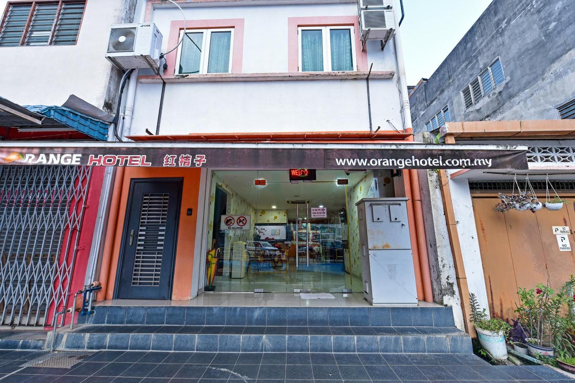 Super Oyo 992 Orange Hotel Kuala Pilah Εξωτερικό φωτογραφία
