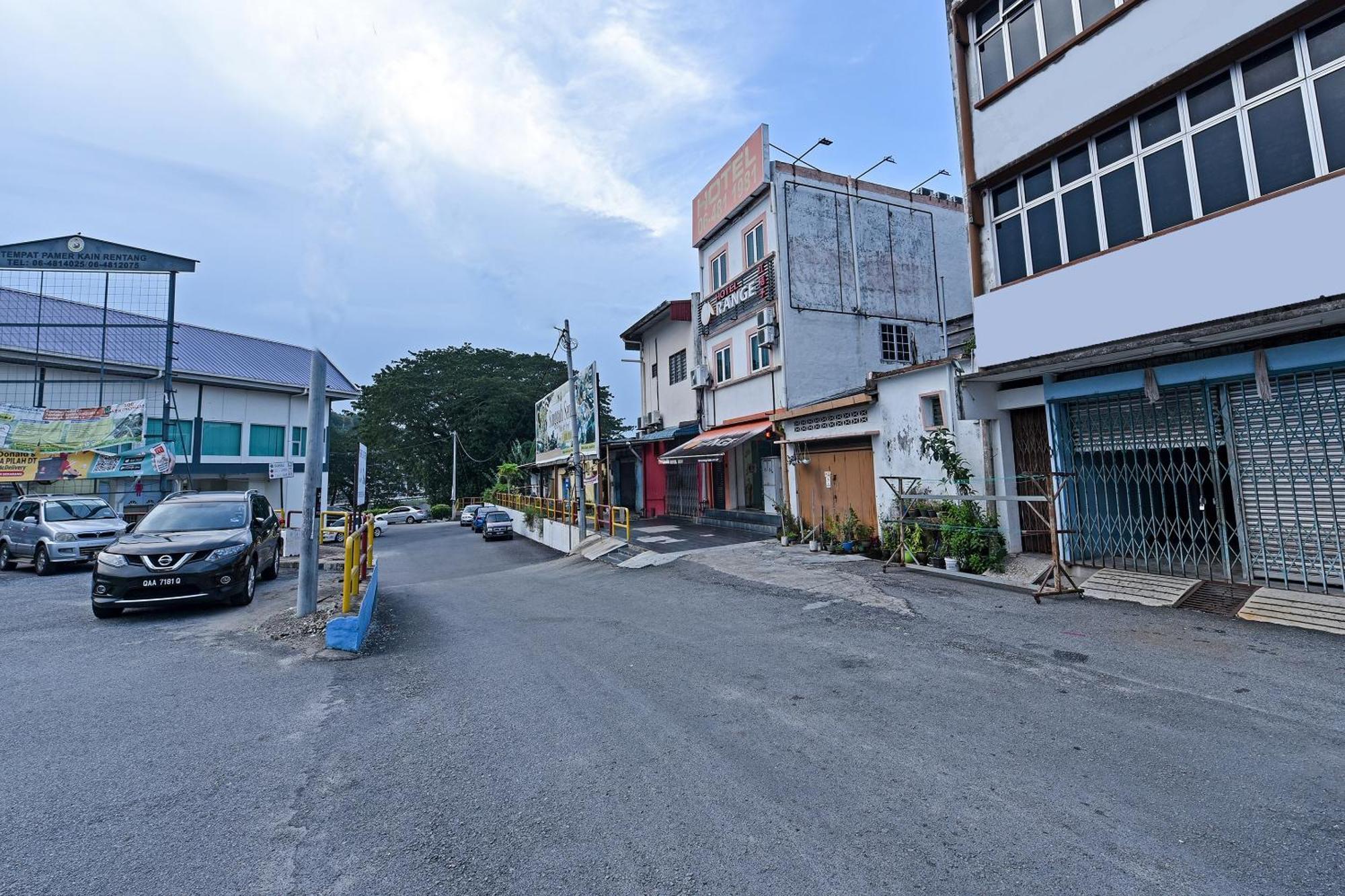 Super Oyo 992 Orange Hotel Kuala Pilah Εξωτερικό φωτογραφία
